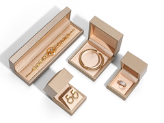 Aangepaste champagne gouden sieraden verpakkingsdozen voor armbanden en hoop oorbel