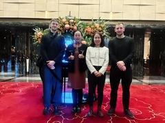 Op maat gemaakte roze magnetische doos voor verpakkingen van schoonheidsproducten