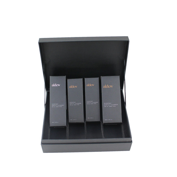 Zwarte magnetische deksel cosmetische cadeaubon voor luxe huidverzorgingsproductsets Verpakking