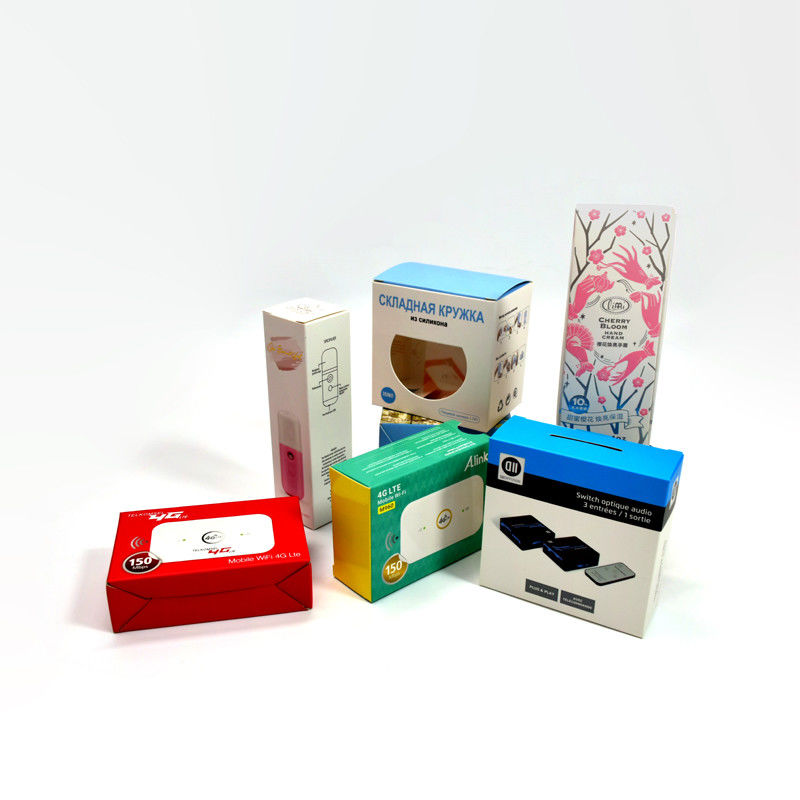 Persoonlijke lege verpakkingsdozen met logo Wit kartonnen doos Alle soorten product displaydozen