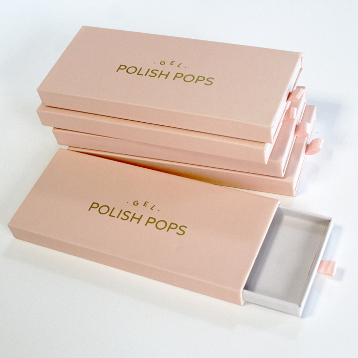 Luxe pers op nagels Verpakkingsdoos met glanzende lamineering UV-coating en lak voor schoonheid manicure valse nagels