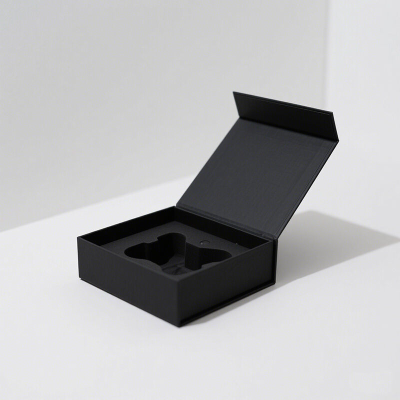 Groothandel Custom Logo EVA Schuim Inzet Stijve Kartonnen Magnetische Geschenkverpakking Doos met Gerecyclede Materialen