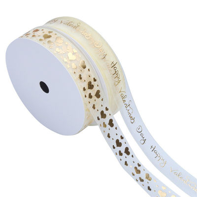 Maakte het Kerstmis Gouden Verpakkende Lint Riased van de douanepolyester Gedrukte Broodjes in reliëf