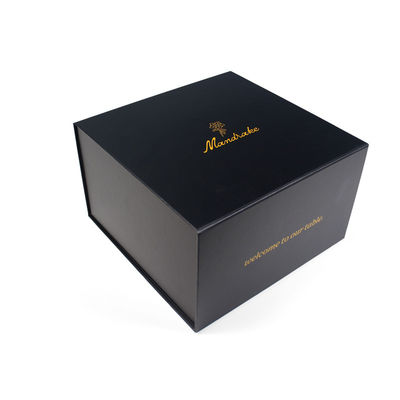 Zwarte verpakkingsdoos voor cadeautjes Op maat gemaakte verpakkingsdoos voor cosmetica
Vervaardiging van gepersonaliseerde verpakkingsdozen