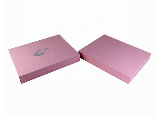 Op maat gemaakte papieren cosmetische doos Roze cadeaubon met fluweeloppervlak Ideaal voor schoonheidsapparatuur
