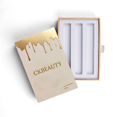 Gepersonaliseerde gouden gebotsde cosmetische dozen gepersonaliseerde lippenstift papieren dozen voor de detailhandel